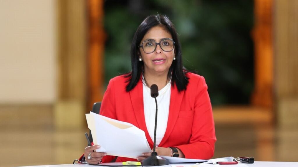 Delcy Rodríguez llama «marquesa del fascismo» a Álvarez de Toledo y le reprocha el pasado colonial español