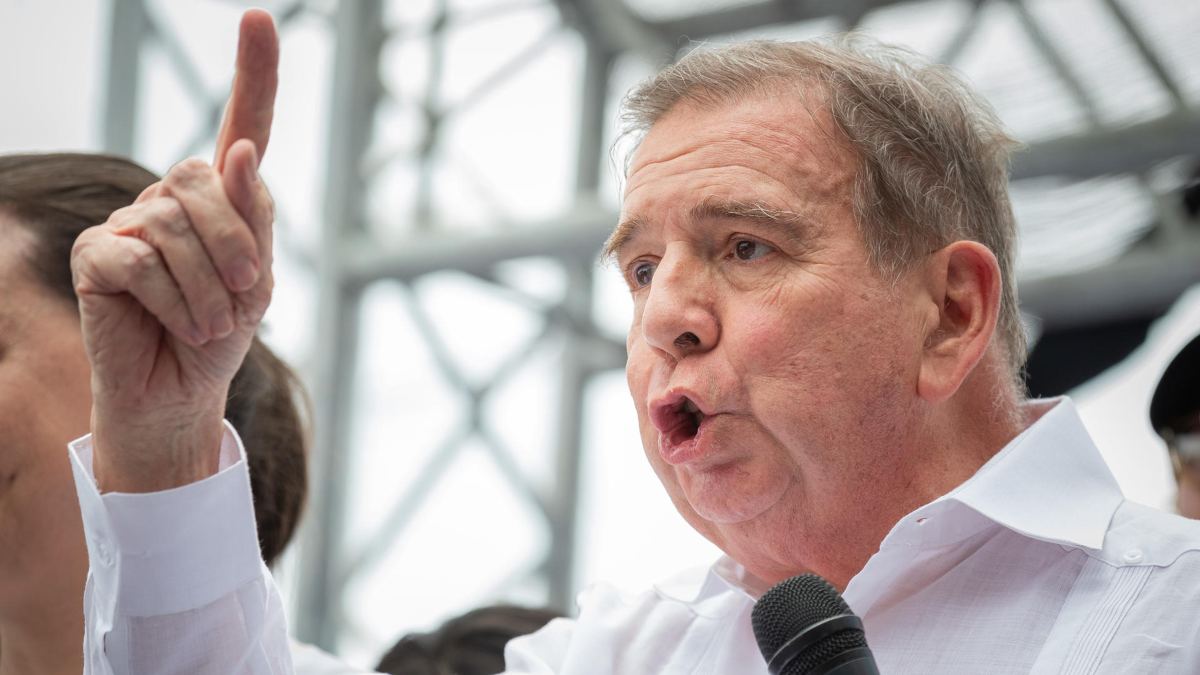 El viaje hacia el exilio de Edmundo González conmociona a la oposición de Venezuela