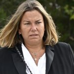 misa y paseo por la playa entre mareos