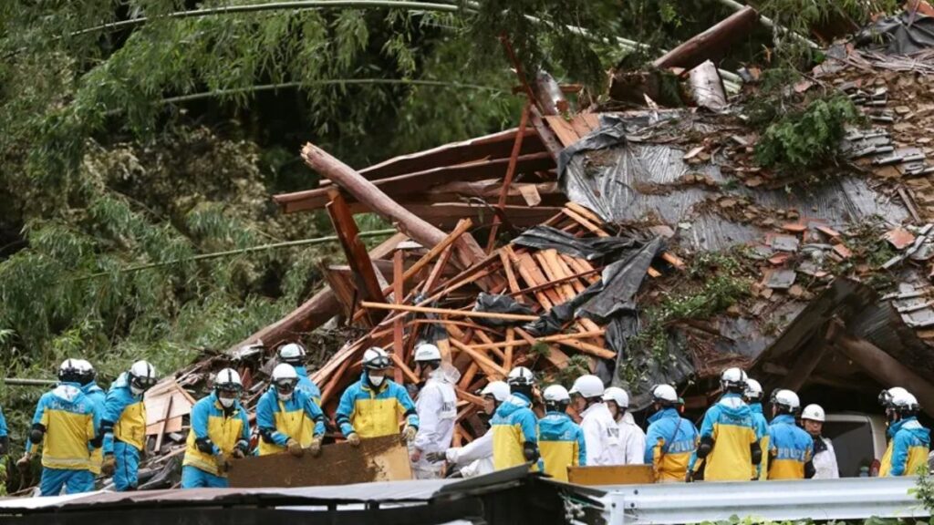 Al menos cuatro muertos y casi un centenar de heridos en Japón por el paso del tifón ‘Shanshan’
