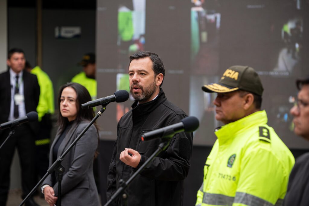 Galán sorprende con nuevo plan para capturar ladrones en tiempo récord