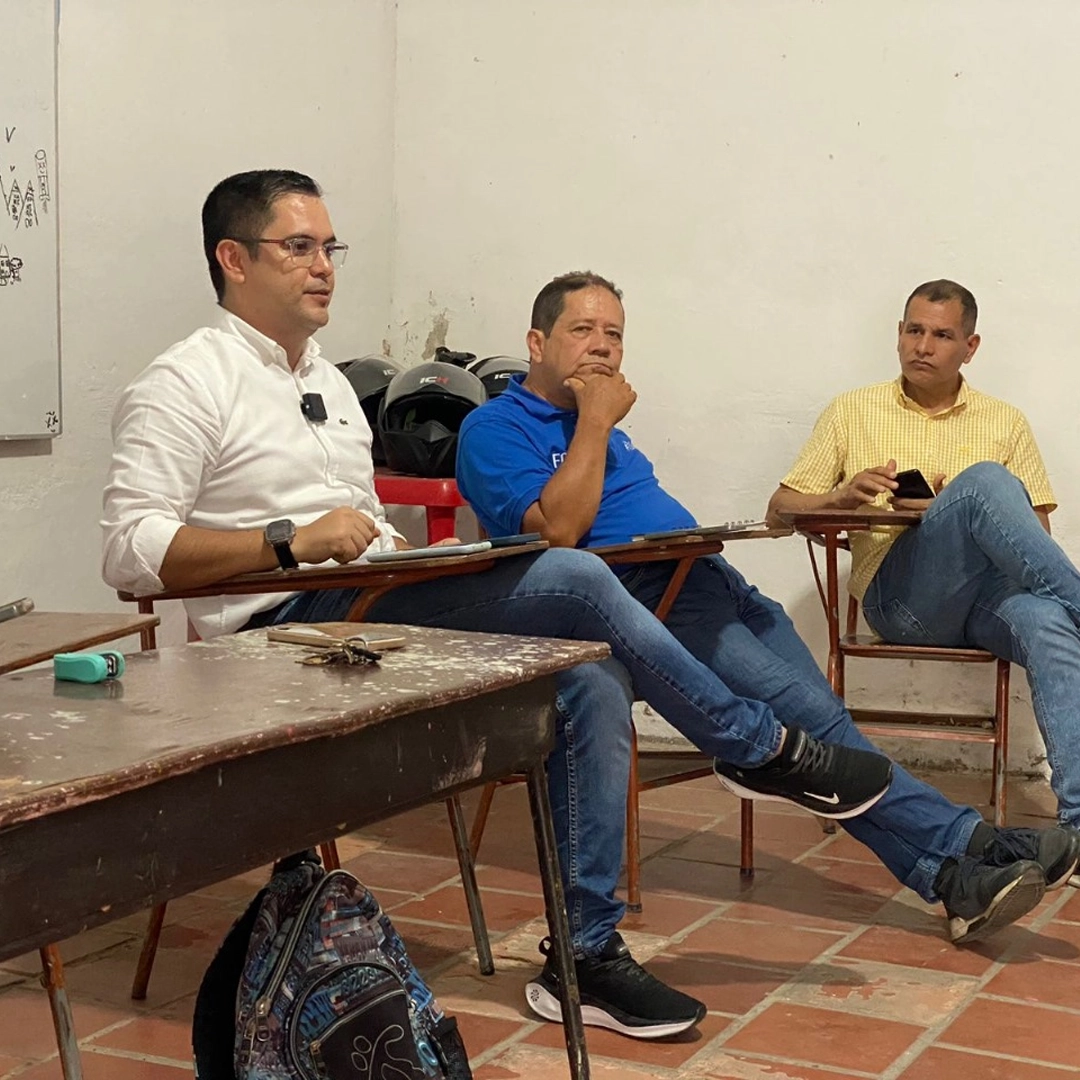 Continúan los diálogos entre la Alcaldía de Cúcuta y miembros de las JAL para legalizar asentamientos en la comuna 6