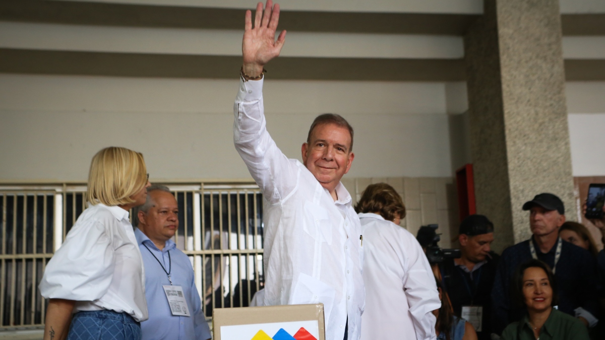 Edmundo González admite que fue chantajeado por Maduro para refrendar su victoria como condición para salir de Venezuela