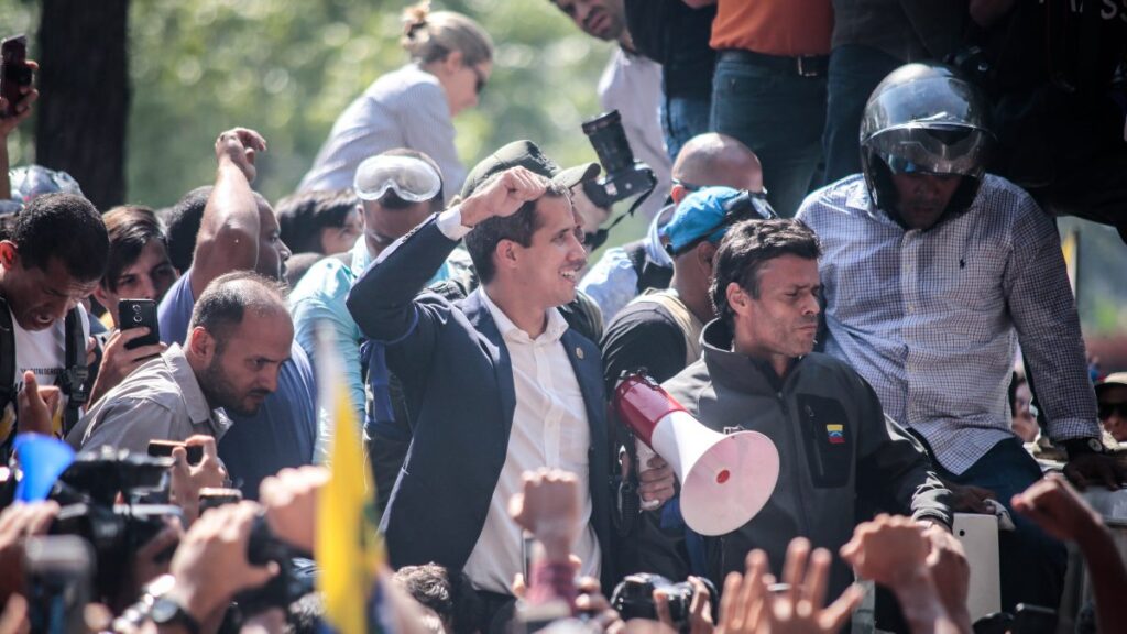 Edmundo González se suma a a la lista de exiliados del régimen de Maduro: Leopoldo López, Juan Guaidó…