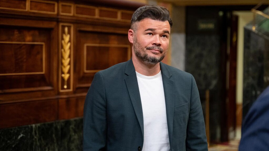 Rufián, sobre el veto del Gobierno mexicano al rey Felipe: «Viva México cabr…»