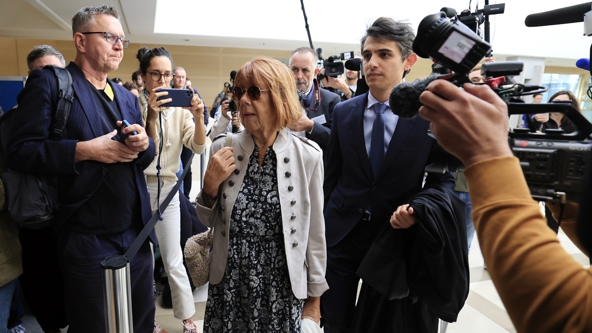 «Soy un violador, como todos los demás acusados, que lo sabían todo» «Soy un violador, como todos los demás acusados, que lo sabían todo»