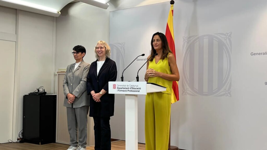 1,6 millones de alumnos y más de 82 mil profesores empezarán este lunes el curso 2024-2025