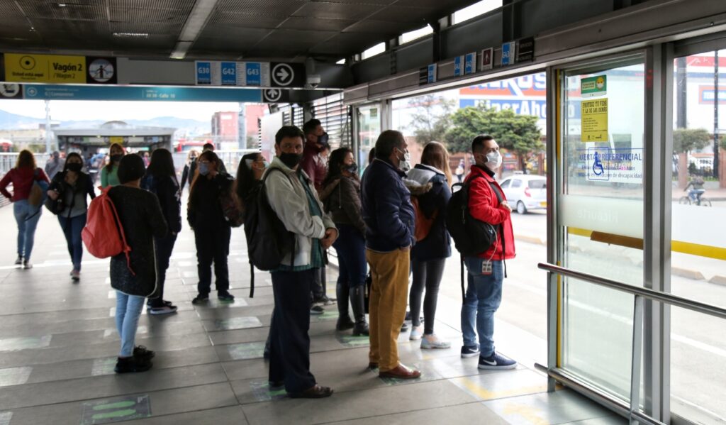 Ciudadanos ya no llegarán tarde: TransMilenio ofrece novedosa aplicación