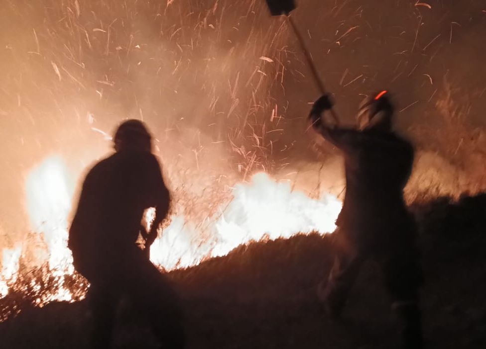 Emergencia en Cundinamarca: Bomberos luchan contra incendios forestales Emergencia en Cundinamarca: Bomberos luchan contra incendios forestales