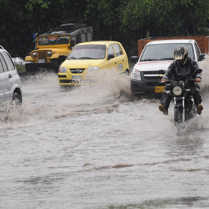 Inundaciones en Bogotá: Revelan las calles que conductores deben evitar