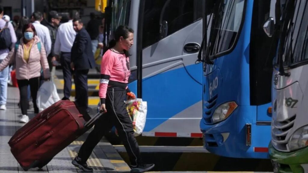 Terminal de Transporte de Bogotá restablece venta de tiquetes tras acuerdo