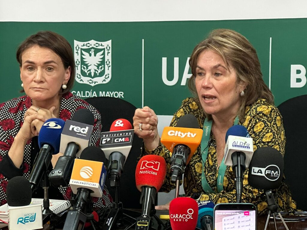 ¿Platica extra en la UAESP? Investigan a la directora por lío de ‘coimas’ ¿Platica extra en la UAESP? Investigan a la directora por lío de ‘coimas’