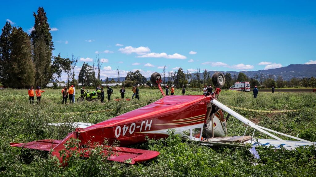 Accidente de avioneta en Chía causó incertidumbre en la comunidad Accidente de avioneta en Chía causó incertidumbre en la comunidad