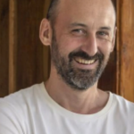 Alfredo González-Ruibal, Premio Nacional de Ensayo por su obra ‘Tierra arrasada’ Alfredo González-Ruibal, Premio Nacional de Ensayo por su obra ‘Tierra arrasada’