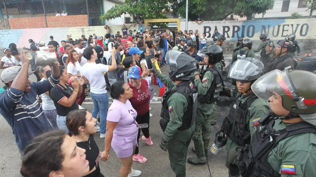 El Centro Carter muestra las supuestas actas de las elecciones de Venezuela que prueban el triunfo de Edmundo González Urrutia El Centro Carter muestra las supuestas actas de las elecciones de Venezuela que prueban el triunfo de Edmundo González Urrutia