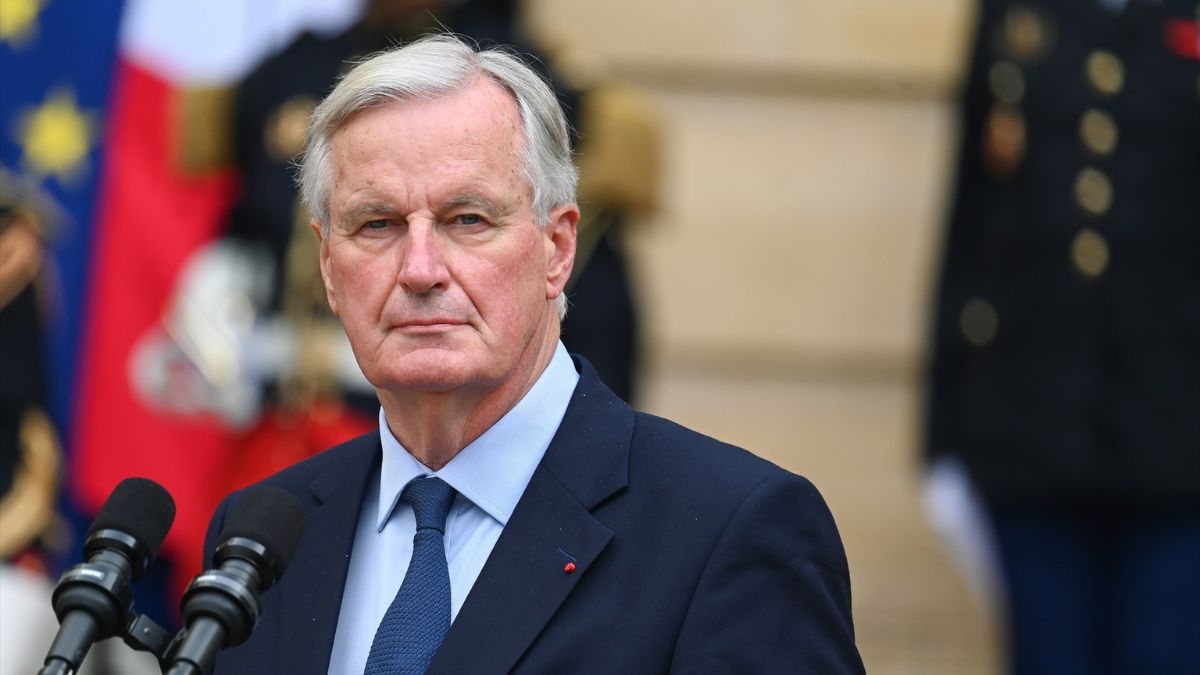 El gobierno de Barnier supera su primera moción de censura gracias a la ultraderecha