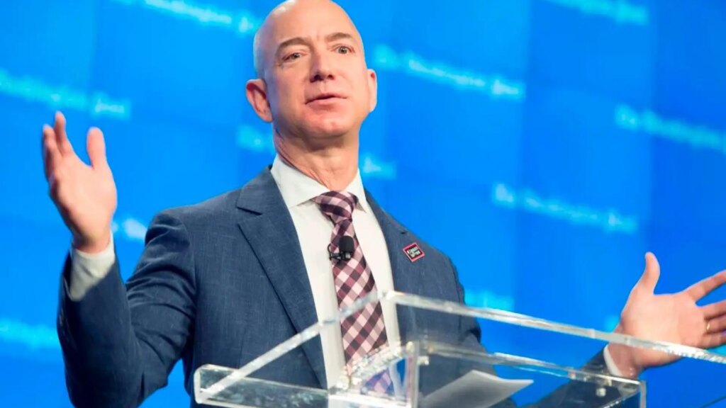 El primer nombre de Amazon que Jeff Bezos cambió porque sonaba muy parecido a una palabra siniestra El primer nombre de Amazon que Jeff Bezos cambió porque sonaba muy parecido a una palabra siniestra