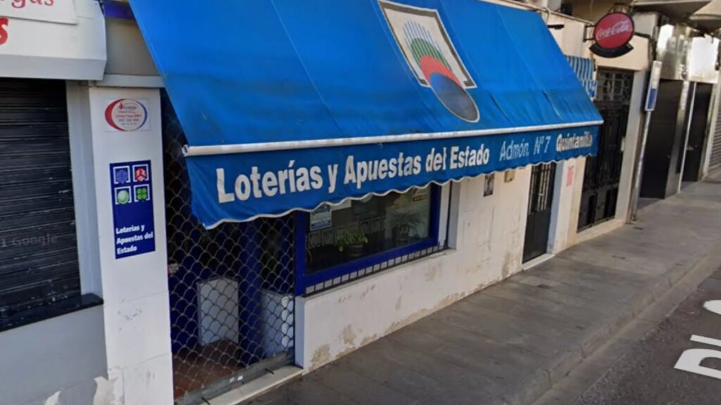 Siete acertantes de la Primitiva ganan 27.000 euros y el bote sube a 32,5 millones Siete acertantes de la Primitiva ganan 27.000 euros y el bote sube a 32,5 millones