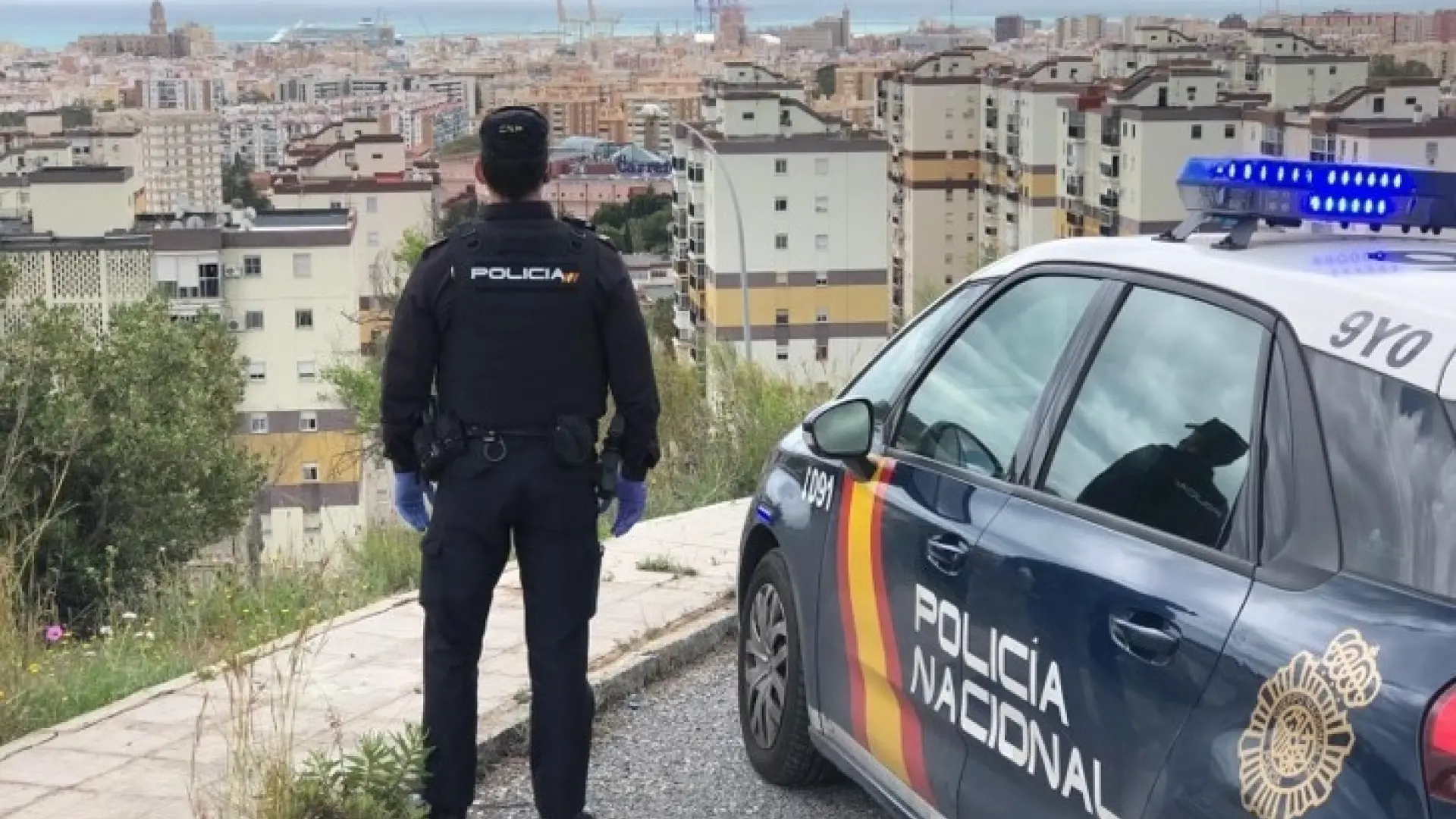 Trece detenidos de un clan que controlaba el narcotráfico en un barrio de Málaga Trece detenidos de un clan que controlaba el narcotráfico en un barrio de Málaga