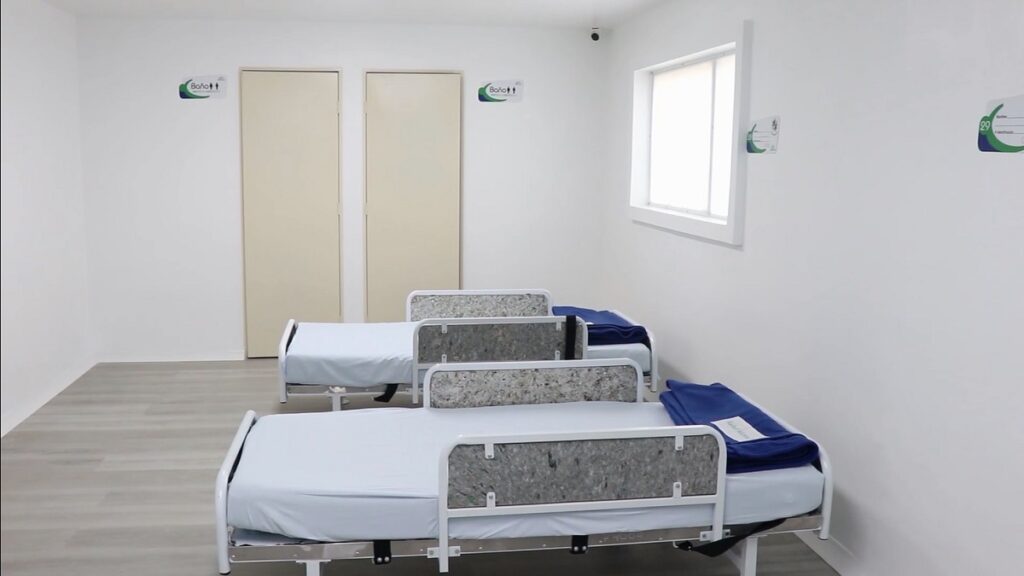 Entregan 13 nuevas camas para la Unidad de Salud Mental en Medellín Entregan 13 nuevas camas para la Unidad de Salud Mental en Medellín