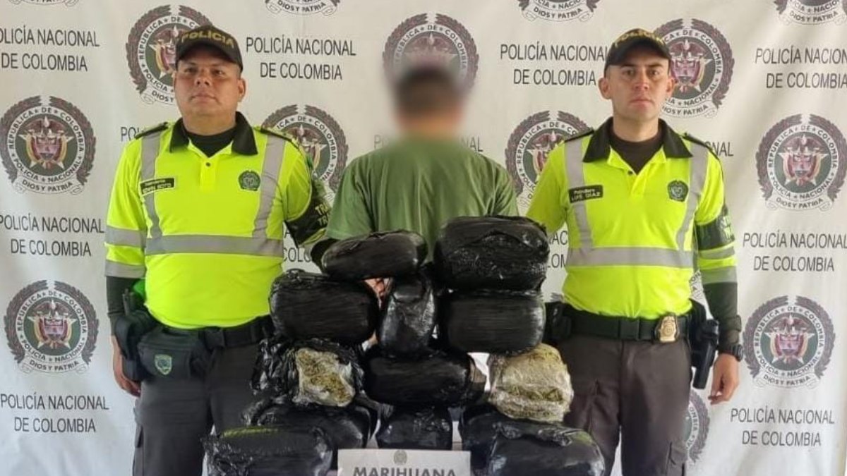 Detienen a pasajero con 15 kilos de marihuana en bus de Melgar a Bogotá Detienen a pasajero con 15 kilos de marihuana en bus de Melgar a Bogotá