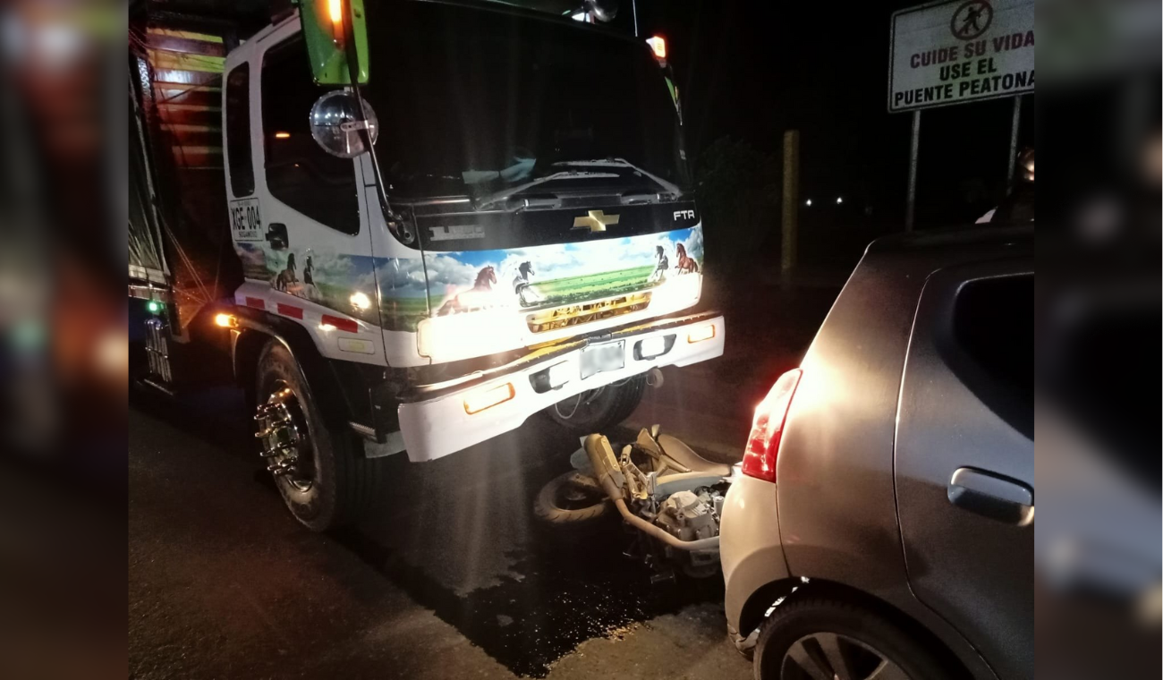 Gran congestión por accidente en importante salida de Bogotá Gran congestión por accidente en importante salida de Bogotá