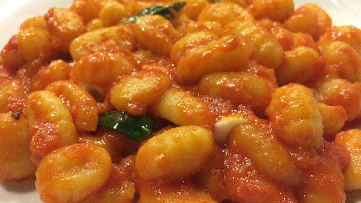 Inventan una receta de gnocchis en freidora de aire: los querrás comer todos los días