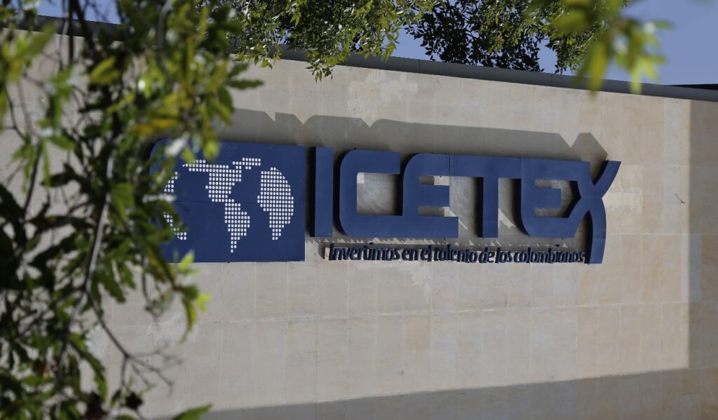 ICETEX confirma becas para estudiar en el extranjero: ¿Cómo aplicar? ICETEX confirma becas para estudiar en el extranjero: ¿Cómo aplicar?