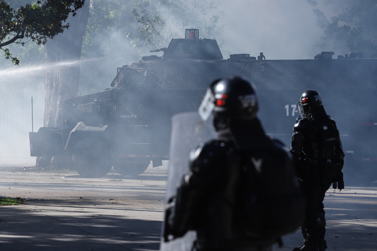 Capuchos encendieron a Policía durante los disturbios en la Universidad Nac