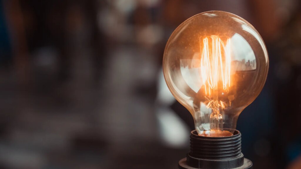 la solución para ahorrar en la factura de la luz son estos enchufes inteligentes de 10 euros la solución para ahorrar en la factura de la luz son estos enchufes inteligentes de 10 euros