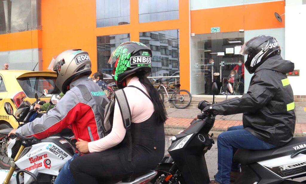 Moteros reciben buena noticia: cascos GRATIS; así puede conseguir el suyo Moteros reciben buena noticia: cascos GRATIS; así puede conseguir el suyo
