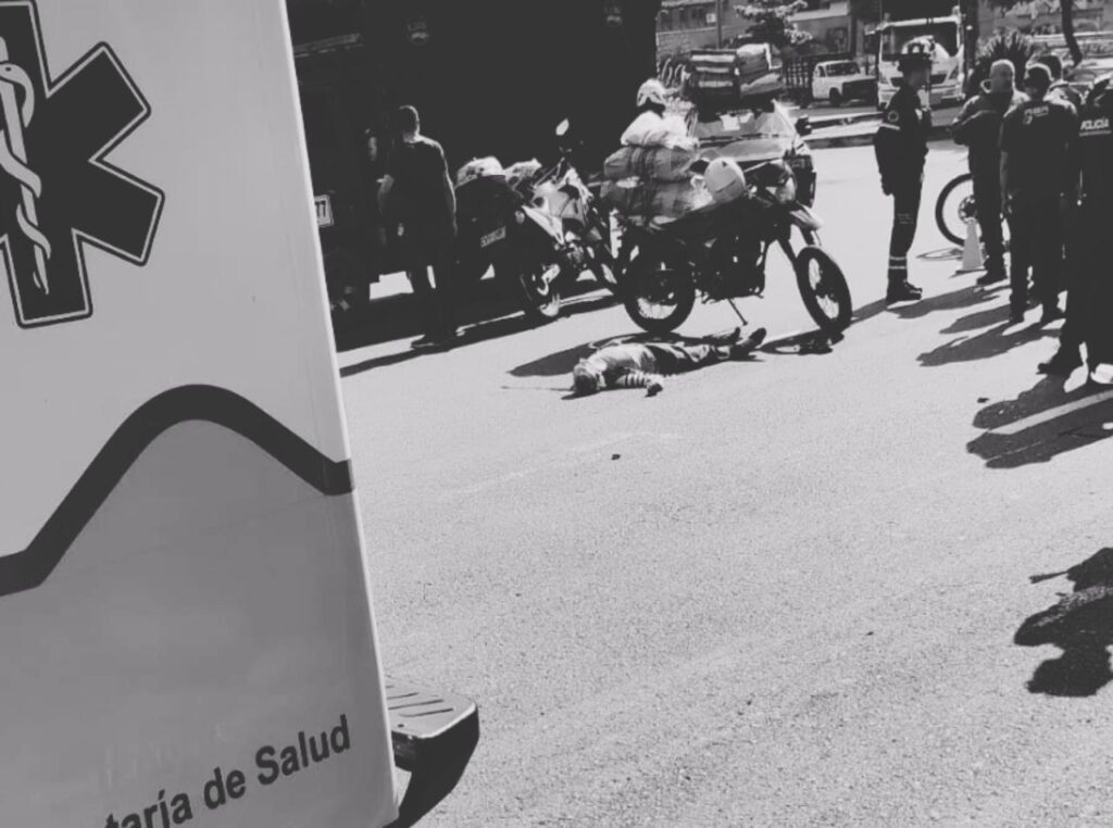 Adulta mayor perdió la vida tras ser atropellada por un bus en la Minorista Adulta mayor perdió la vida tras ser atropellada por un bus en la Minorista