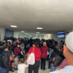 Pacientes de Capital Salud denuncian larga espera para recibir medicamentos