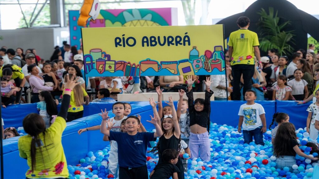 Más de 80 mil asistentes disfrutaron del Festival Buen Comienzo en Medellín Más de 80 mil asistentes disfrutaron del Festival Buen Comienzo en Medellín