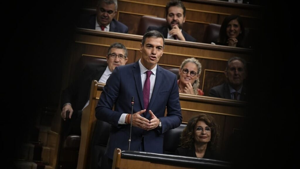 ¿Qué será de la economía española en los próximos cinco años? El FMI discrepa con el Gobierno |