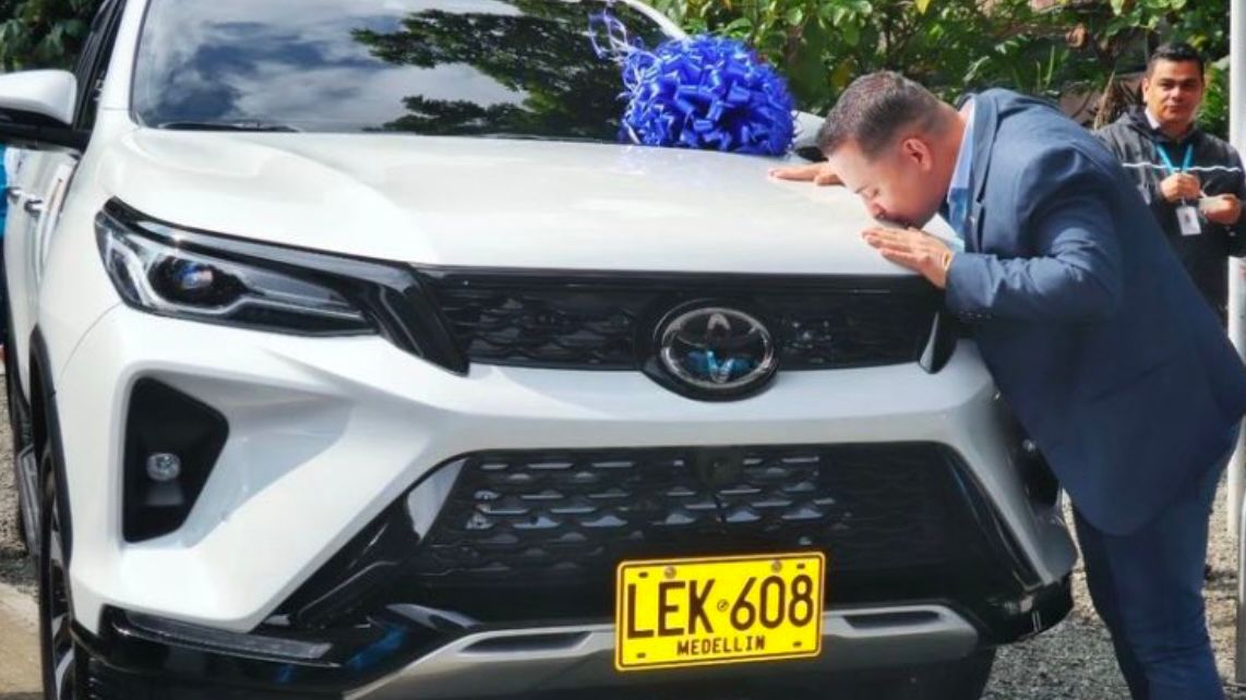 Personero de Medellín dijo que los costosos vehículos eran una «necesidad» Personero de Medellín dijo que los costosos vehículos eran una «necesidad»