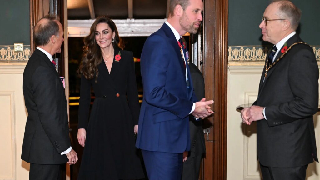 Kate Middleton, muy sonriente y con buen aspecto en una nueva aparición pública en un concierto Kate Middleton, muy sonriente y con buen aspecto en una nueva aparición pública en un concierto
