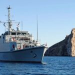 La Armada envía nuevos buques y submarinistas a Valencia para buscar cuerpos en el litoral afectado por la DANA