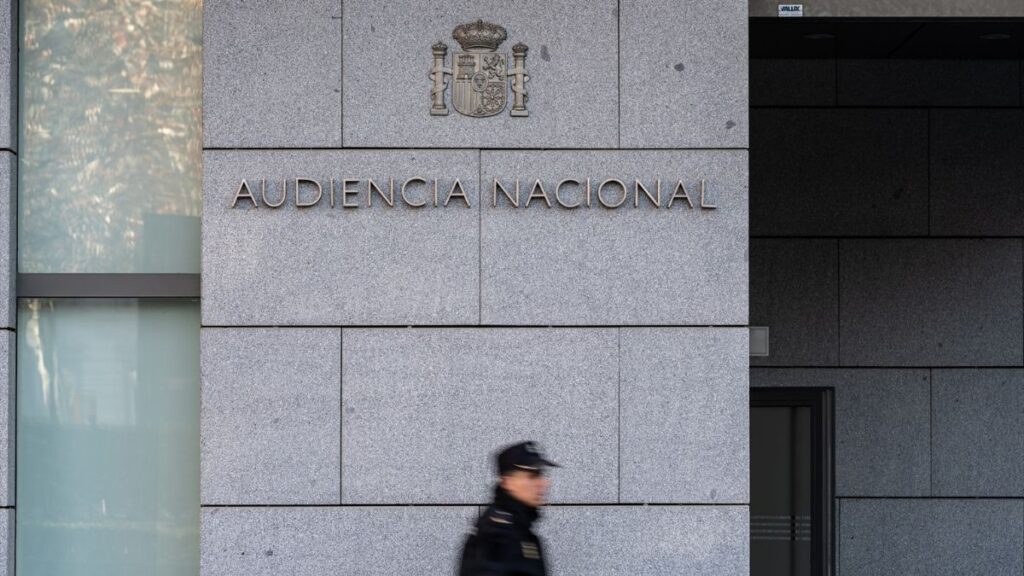 La Audiencia Nacional investiga al jefe de Antiblanqueo por tráfico de drogas, cohecho y organización criminal