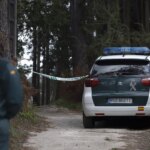 La expareja de la mujer hallada muerta en Baiona dijo a los sanitarios antes de huir que no iba «a comerse ese marrón»