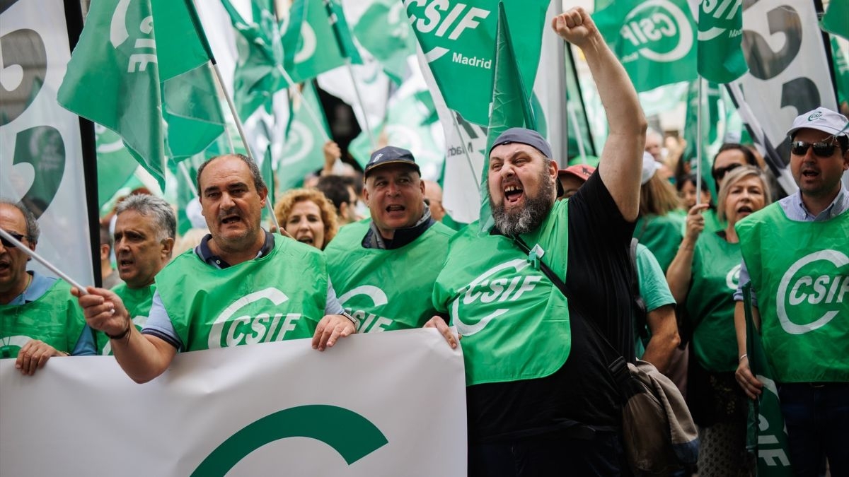 Los funcionarios convocan una macromanifestación el 14 de diciembre contra la supresión de Muface
