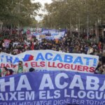 Miles de personas toman las calles de Barcelona para pedir una bajada de los alquileres y plantean una huelga en el pago