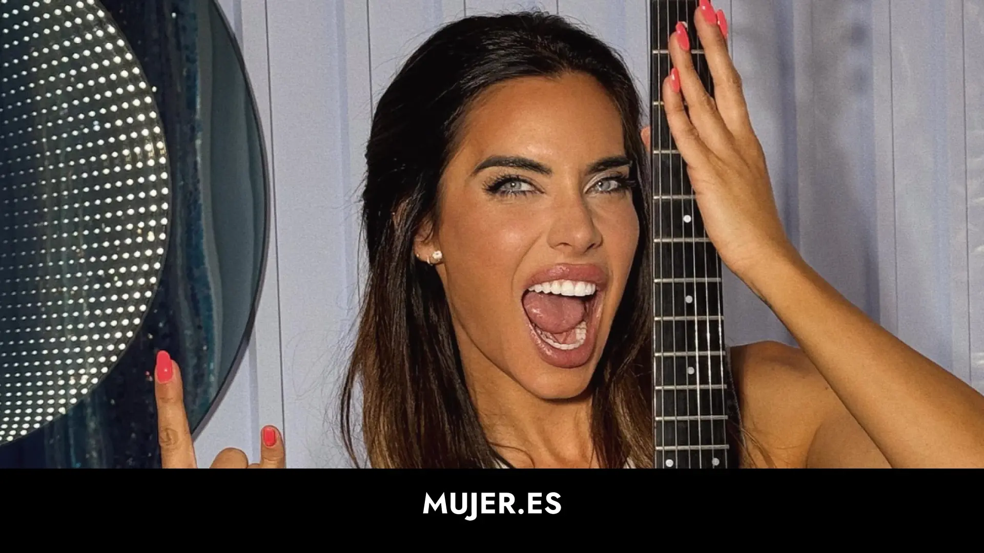 Pilar Rubio lleva a ‘Mask Singer’ el mono más atrevido que va a triunfar estas Navidades Pilar Rubio lleva a ‘Mask Singer’ el mono más atrevido que va a triunfar estas Navidades