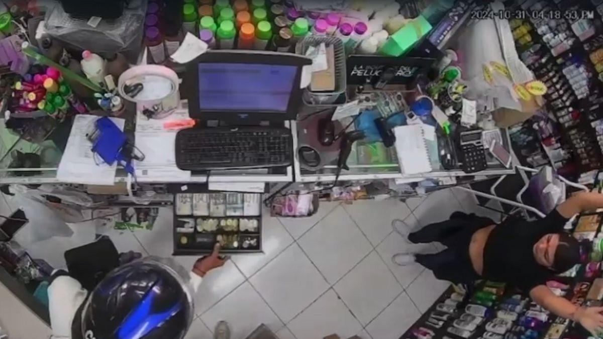 Medelín: Comerciante de belleza le saquearon su negocio en Laureles