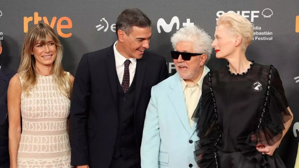 El desplome de la izquierda folclórica (de Almodóvar) El desplome de la izquierda folclórica (de Almodóvar)