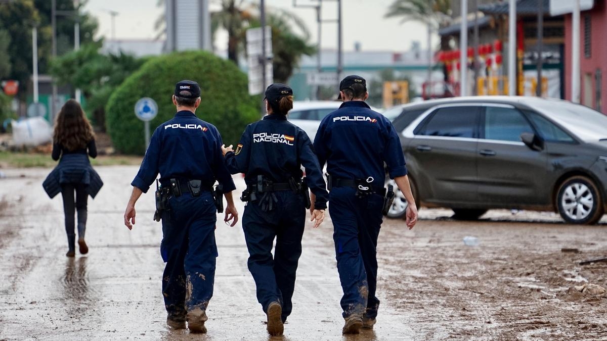 Desplegados 369 efectivos de Guardia Civil y Policía Nacional durante la DANA en Málaga Desplegados 369 efectivos de Guardia Civil y Policía Nacional durante la DANA en Málaga
