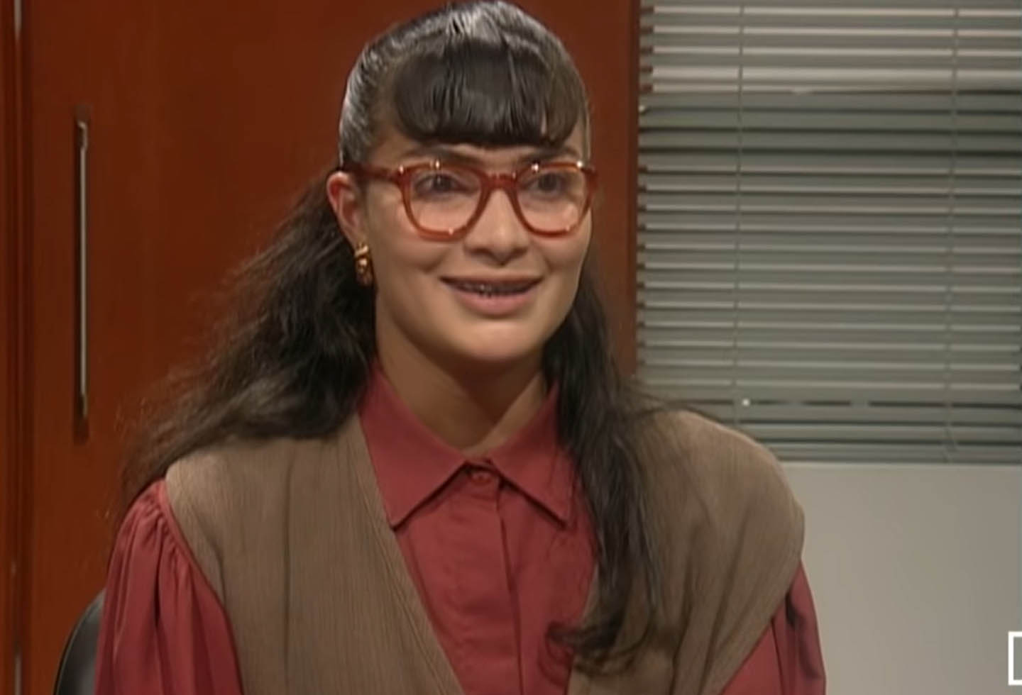 El viaje que se debería pegar Betty La Fea para llegar a EcoModa