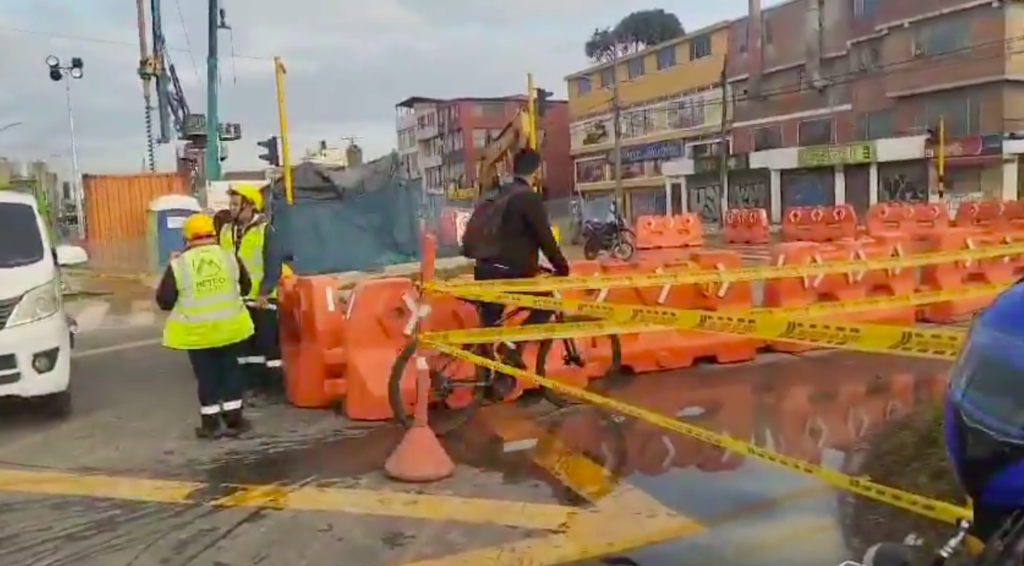 Cierre vial complica tránsito en Puente Aranda, deberá cambiar de rutas