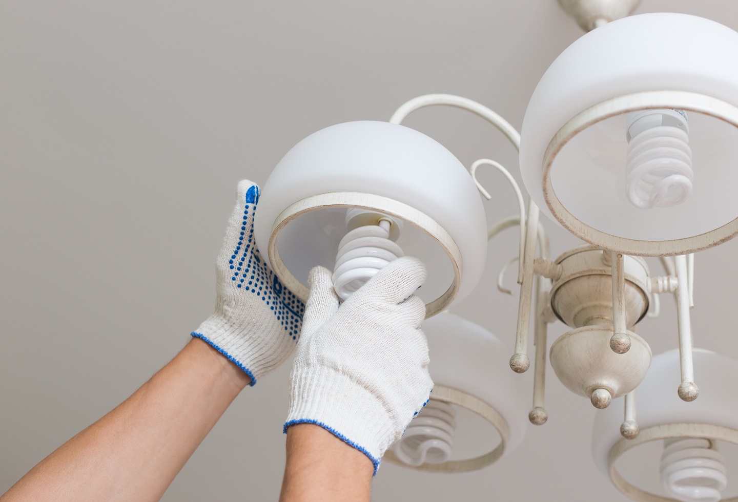 Sin luz por horas: Enel anuncia cortes extendidos para el 12 de noviembre