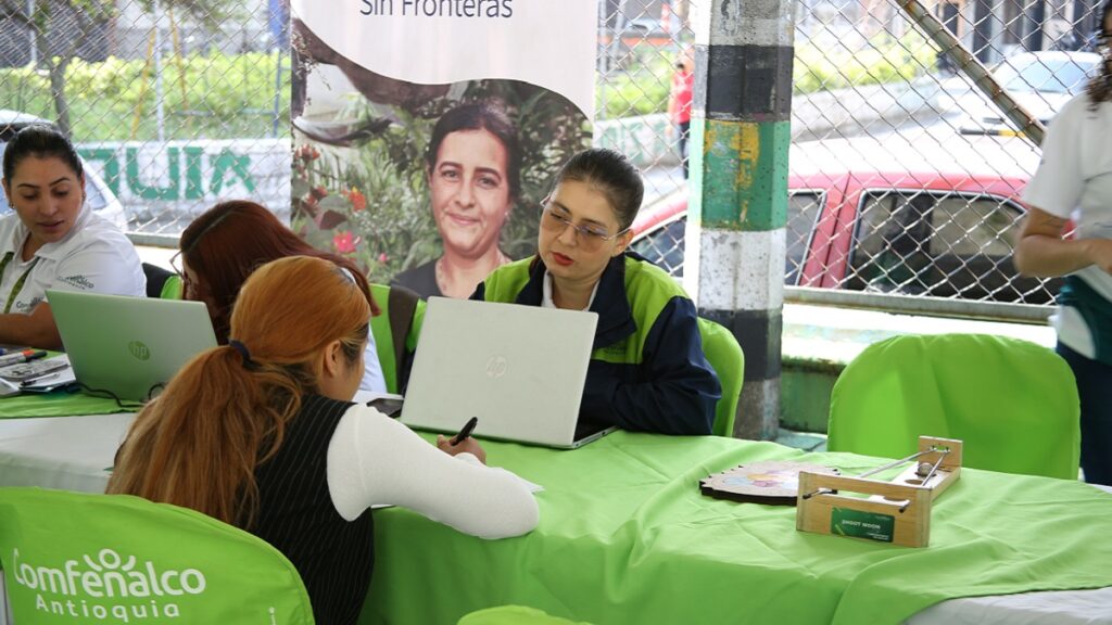 ¡Sí hay trabajo! Son más de mil vacantes disponibles en Antioquia ¡Sí hay trabajo! Son más de mil vacantes disponibles en Antioquia